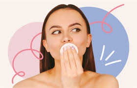 Makeup-Mistakes-That-Damage-Your-Skin